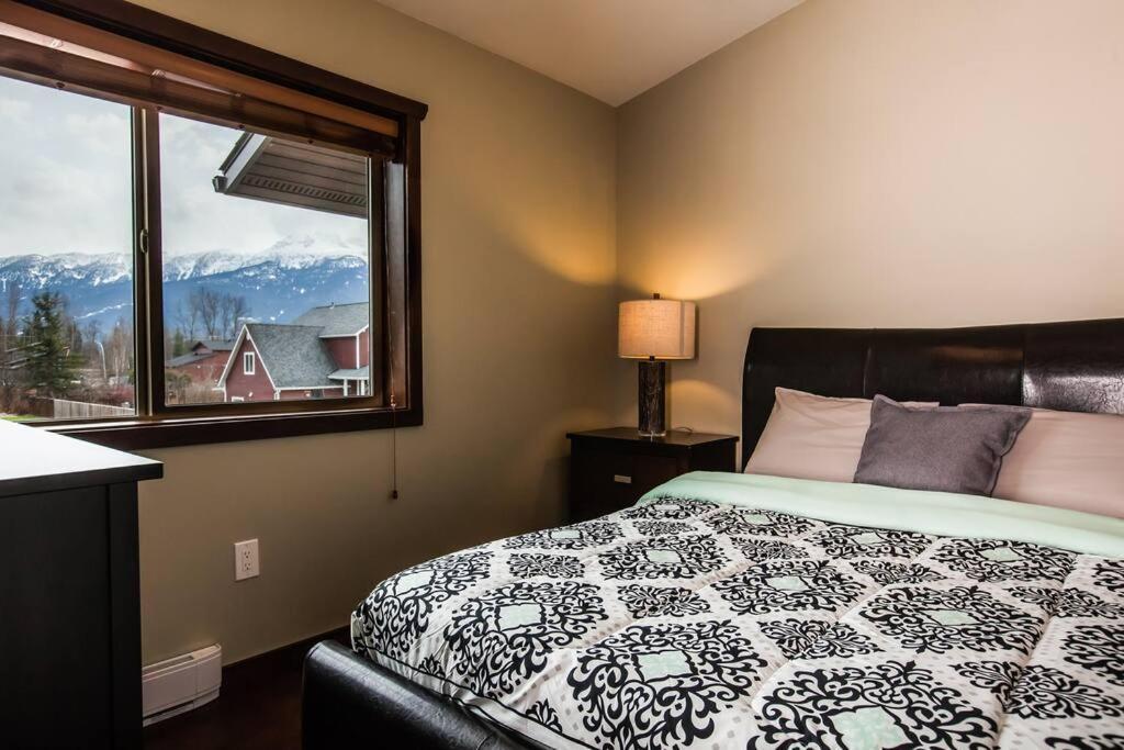 The Best 2 Bedrooms Suite In Revelstoke! 外观 照片