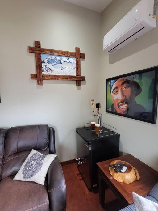 The Best 2 Bedrooms Suite In Revelstoke! 外观 照片